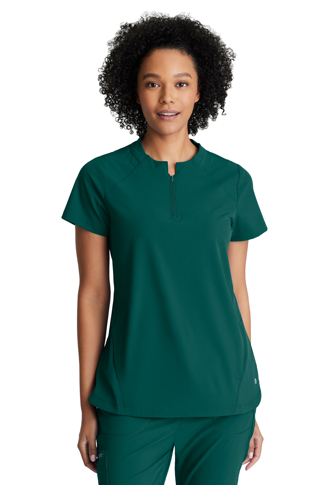 Women's 2 Pocket Banded Zip Collar Flux Scrub Top