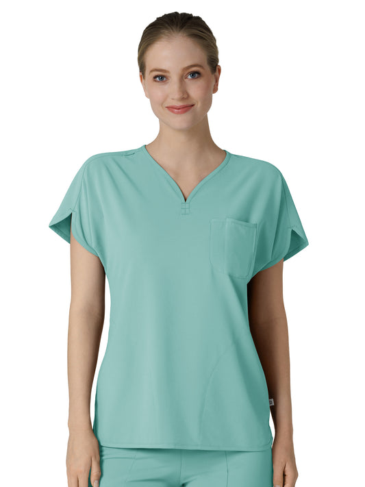 Women's Three-Pocket Y-Neck Dolman Scrub Top