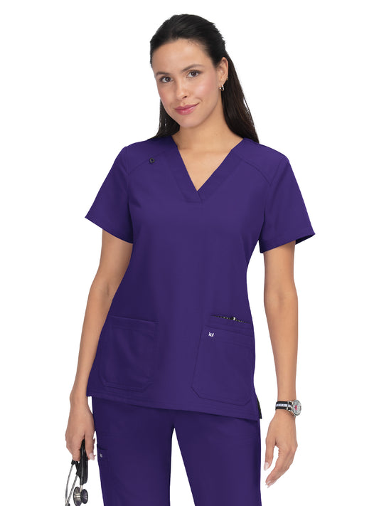 Women's Three-Pocket Wide V-Neck Stretch Hustle and Heart Top - 1019 - Grape