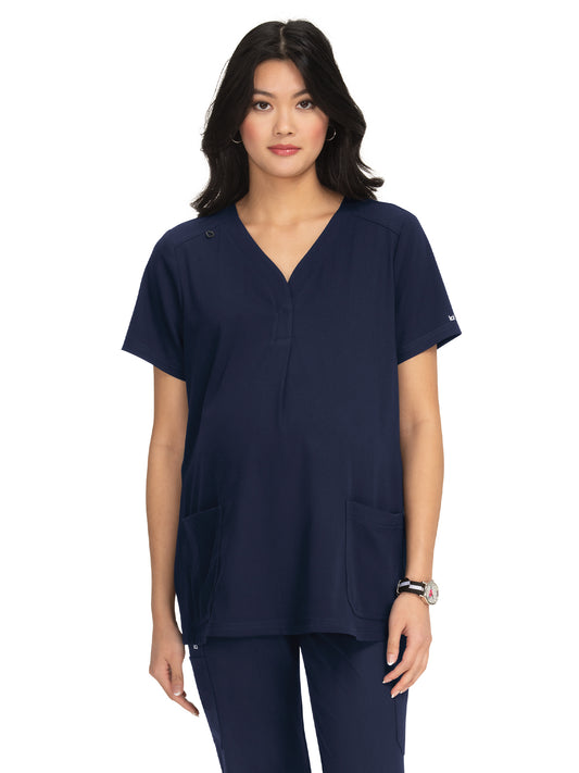 Women's 2-Pocket Maternity Onboard Scrub Top