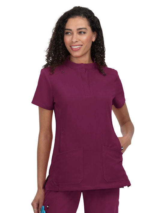 Women's Four-Pocket Zipper-Neck Mandarin Collar Driven Top - 1081 - Wine