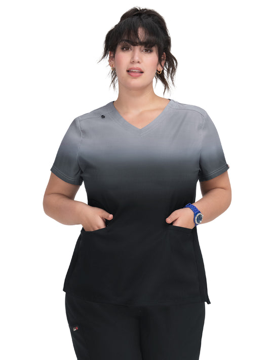 Women's Two-Pocket V-Neck Ombre Print Reclaim Top - 1088PLM - Platinum Grey/Black Ombre