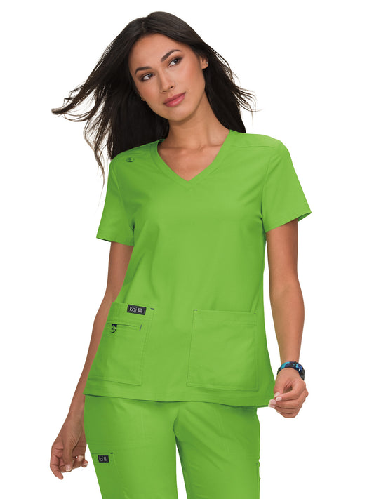 Women's Four-Pocket Stretch V-Neck Becca Top - 373 - Green Tea