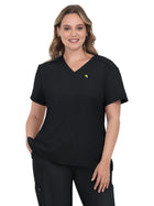 Women's Two-Pocket V-Neck Tuck-In Aura Top - C100 - Black