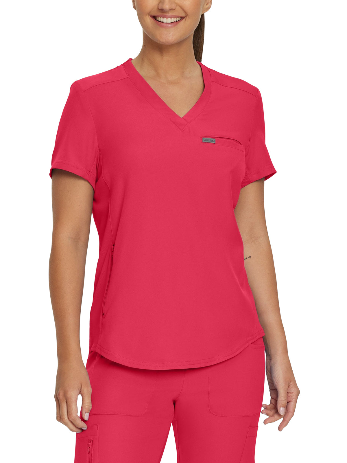 Women's 2-Pocket Shirttail Hemline V-Neck Top