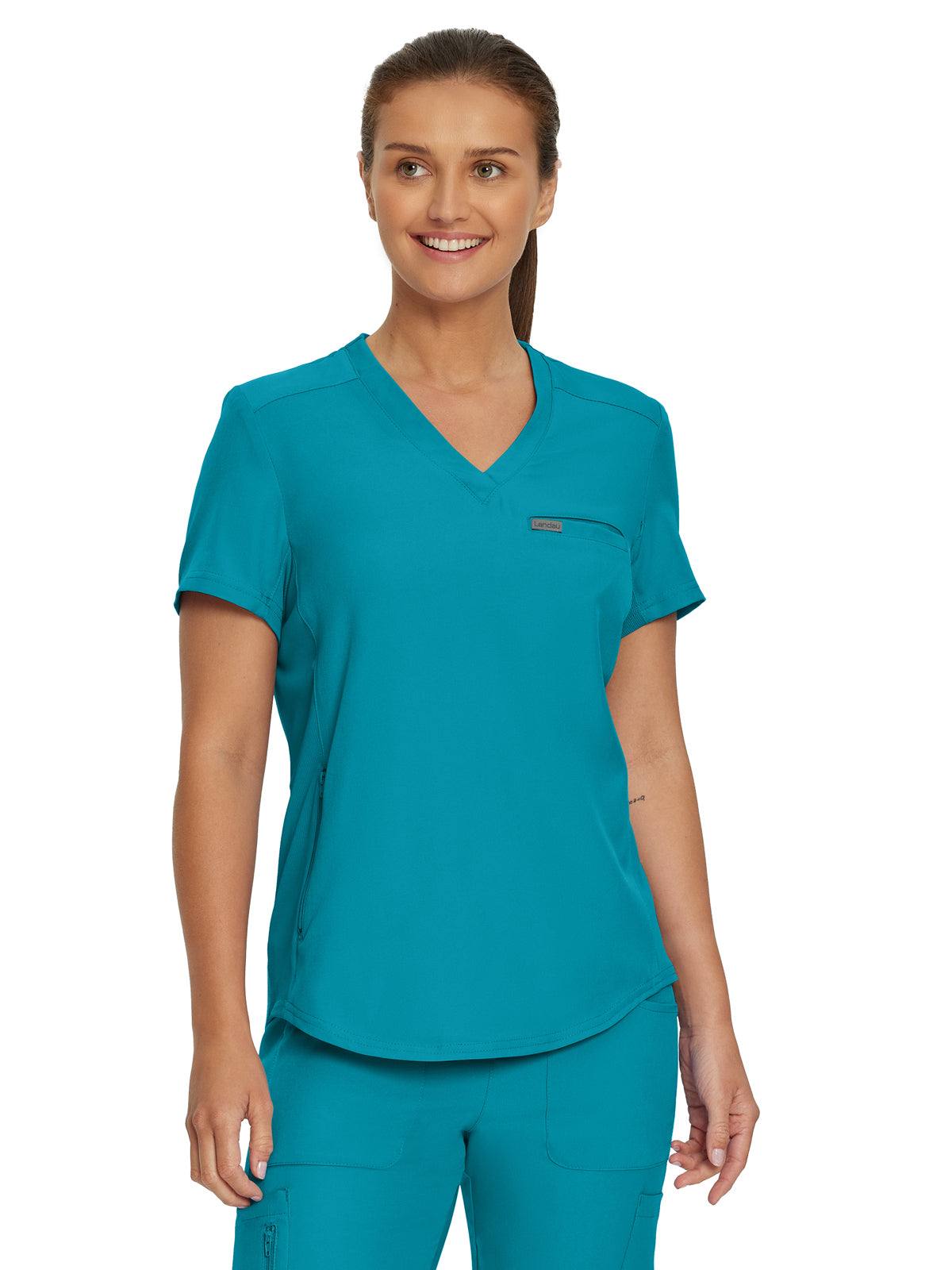 Women's 2-Pocket Shirttail Hemline V-Neck Top