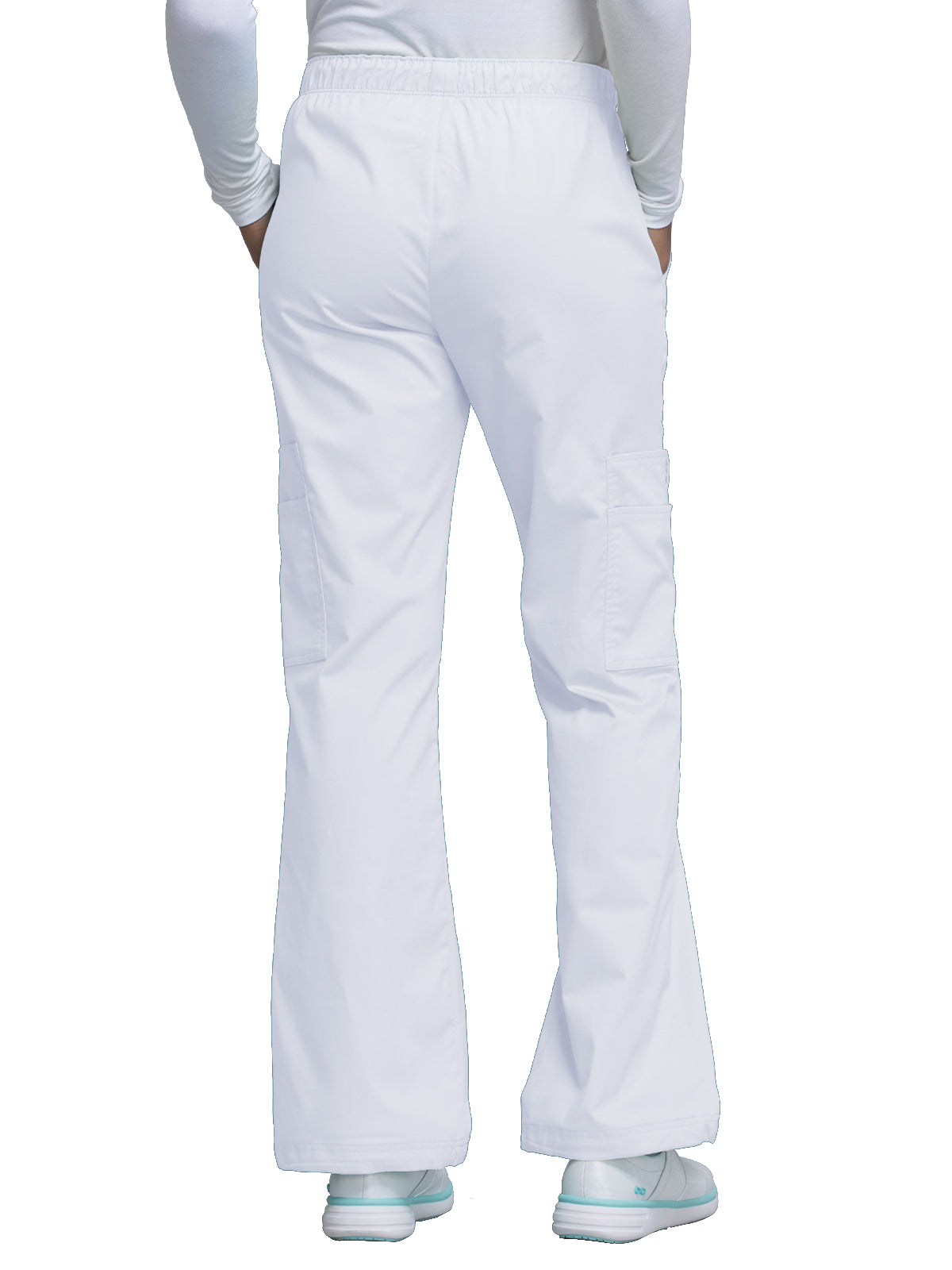 Women's Mid Rise Pull-On Cargo Pant