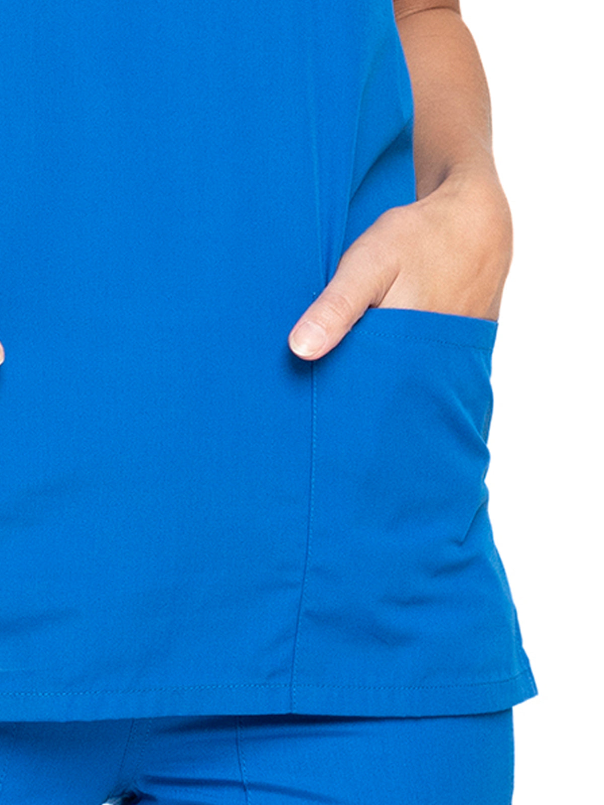 Women's 2-Pocket V-Neck Scrub Top