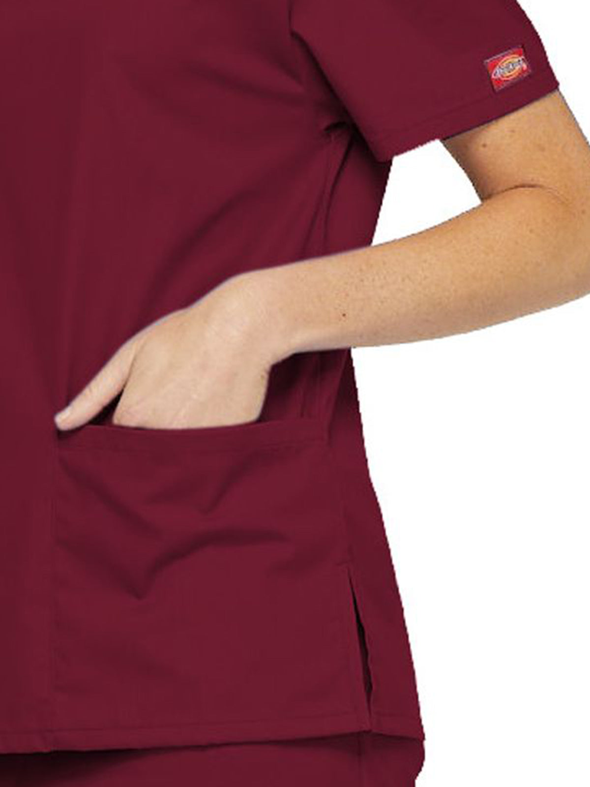 Women's 2-Pocket V-Neck Scrub Top