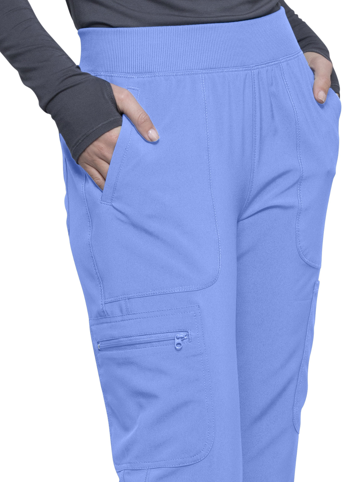 Women's Mid Rise Tapered Leg Pant