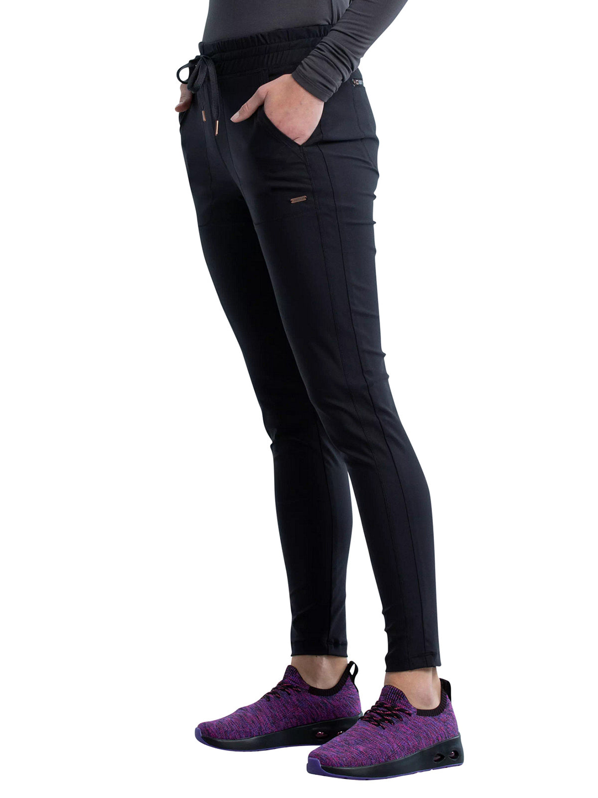 Women's 5 Pocket Tapered Leg Pant