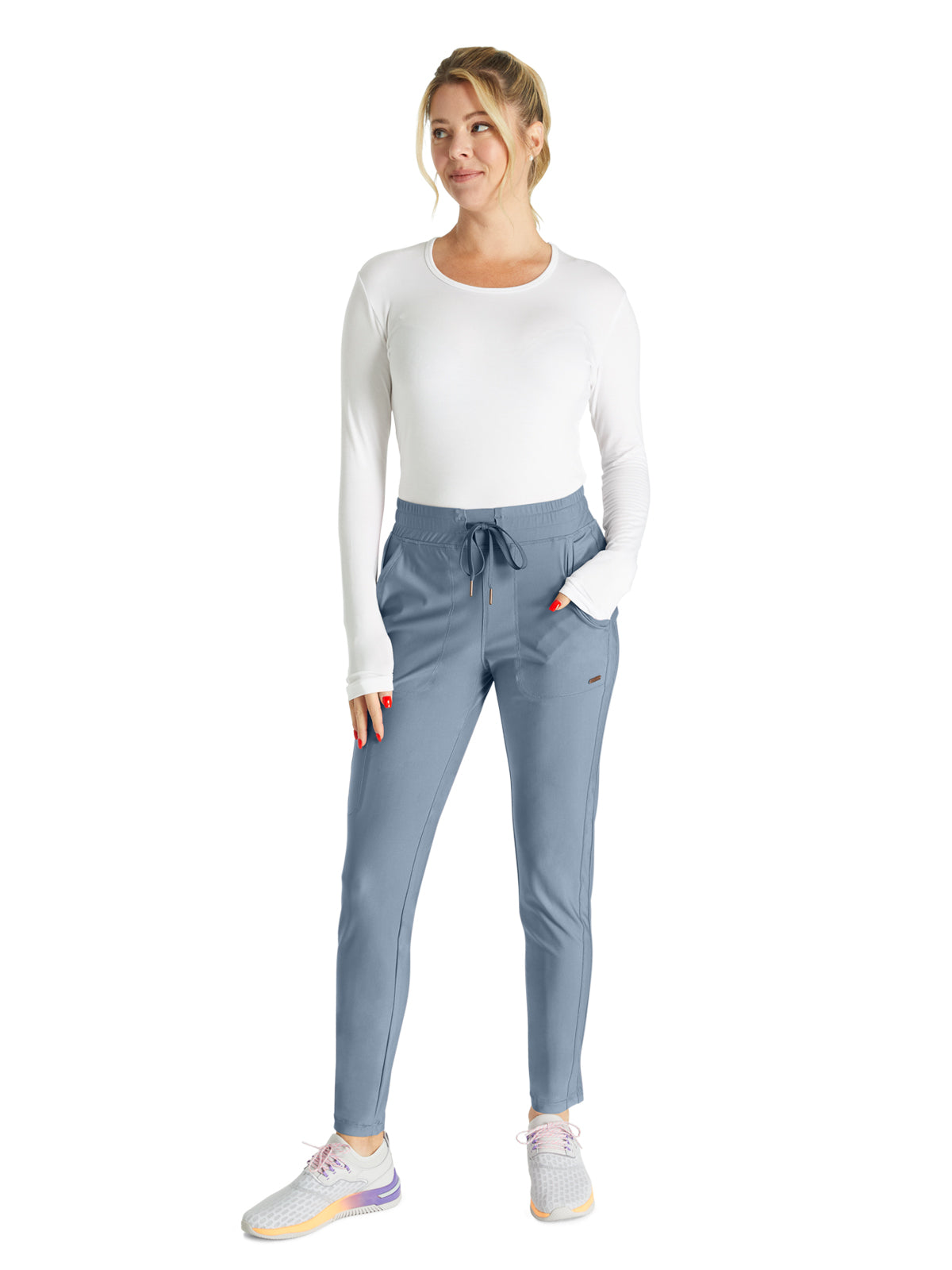 Women's 5 Pocket Tapered Leg Pant