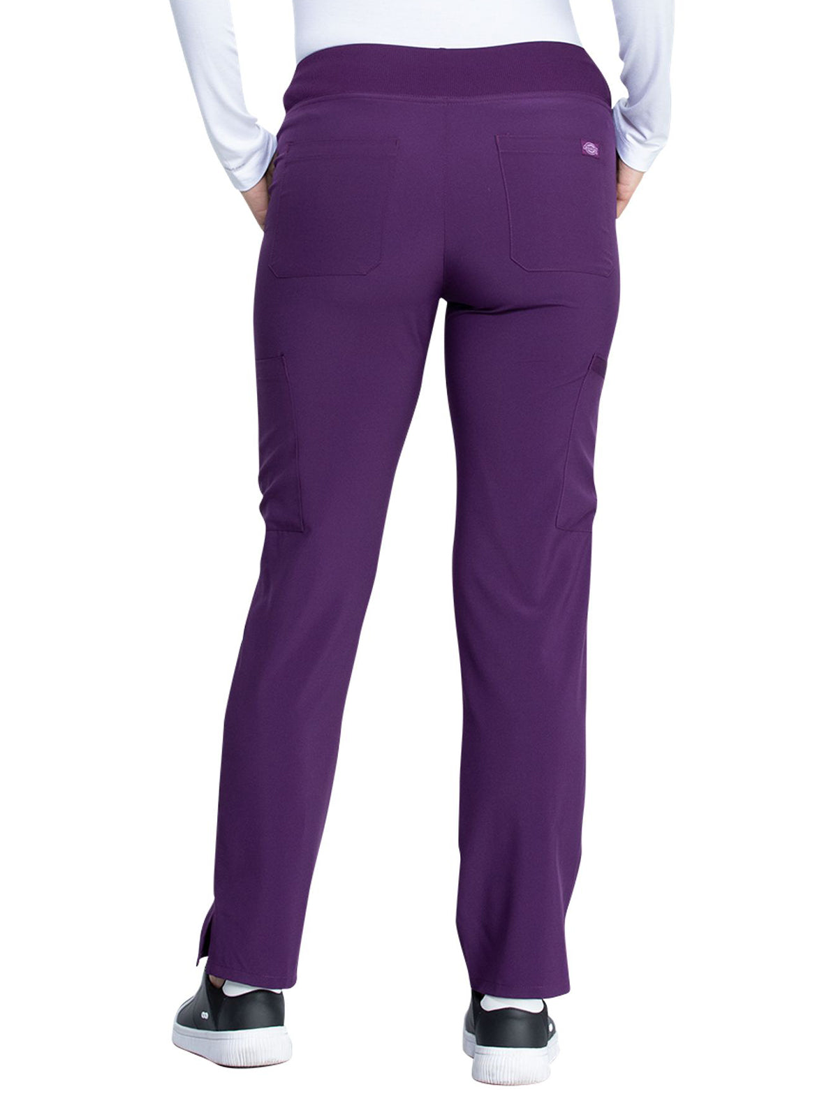 Women's Natural Rise Tapered Leg Pull-On Pant