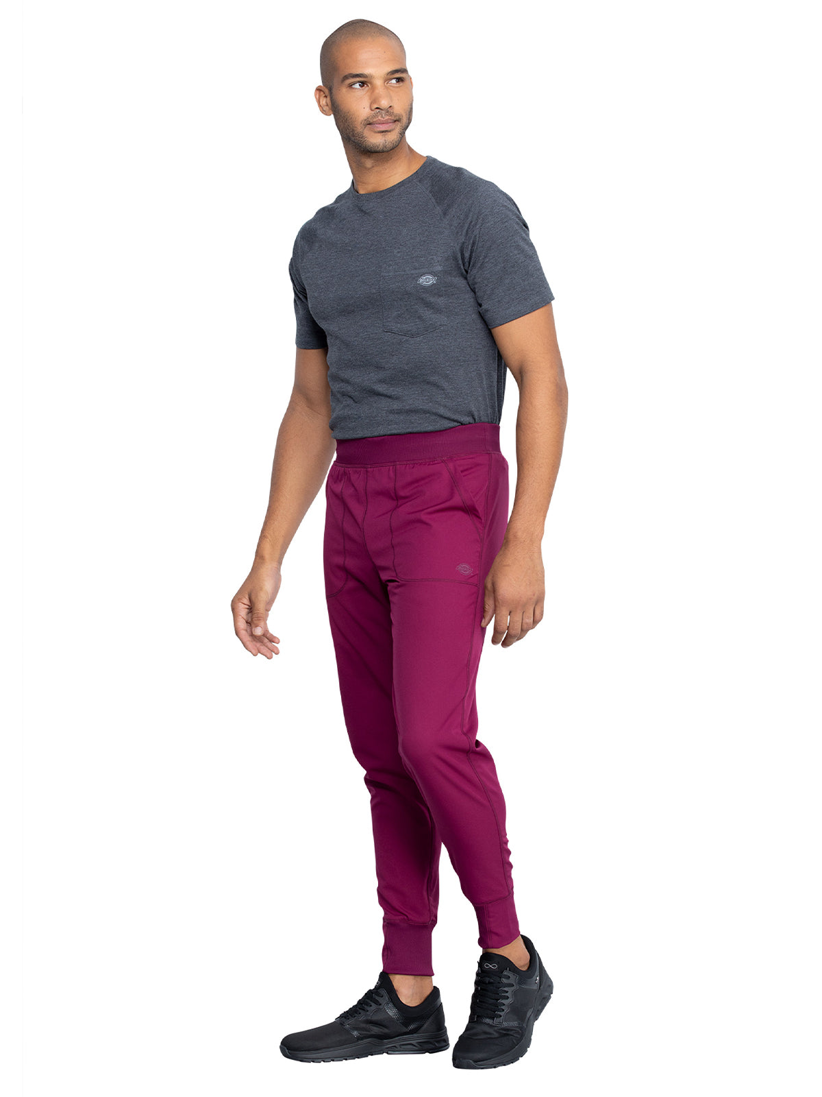 Men's 4-Pocket Tapered Leg Jogger Pant