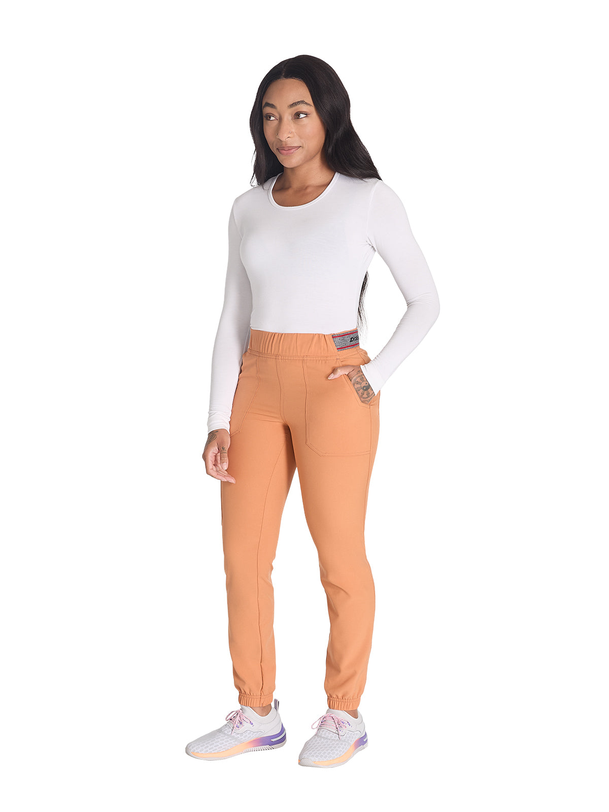 Women's 5-Pocket Tapered Leg Scrub Pant