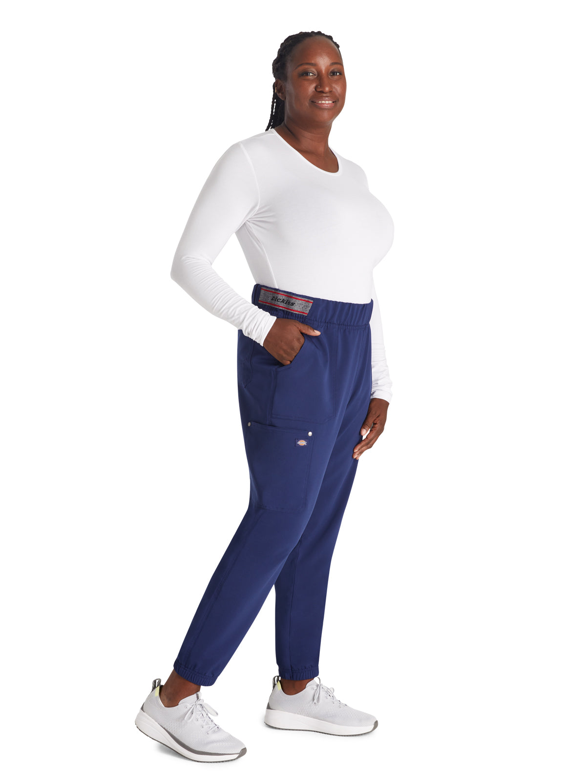 Women's 5-Pocket Tapered Leg Pant