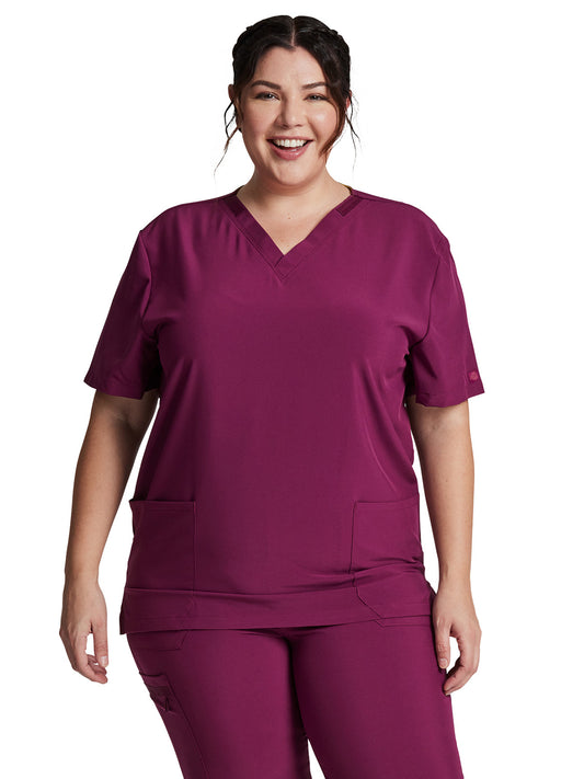 Unisex 2-Pocket V-Neck Scrub Top