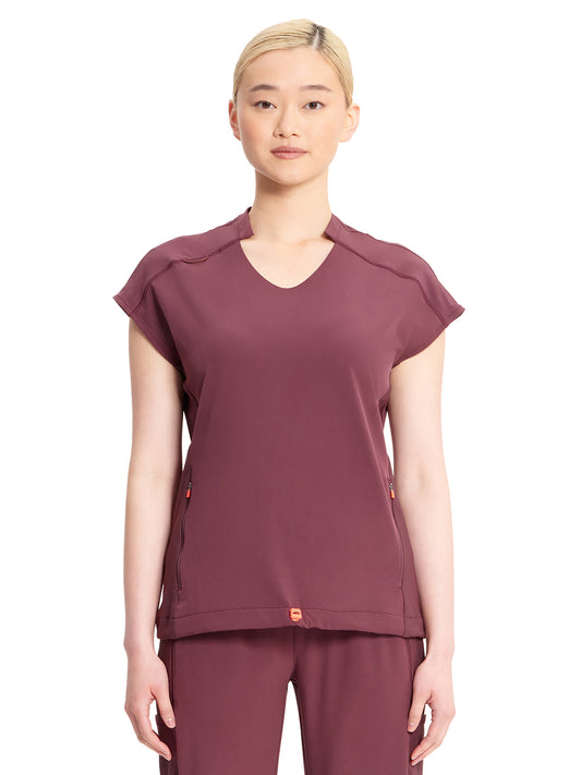 Women's 2-Pocket V-Neck Top