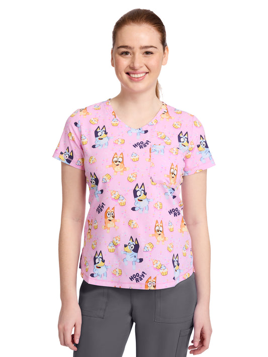 Women's Rounded V-Neck Print Top - TF786 - Hooray Cupcakes