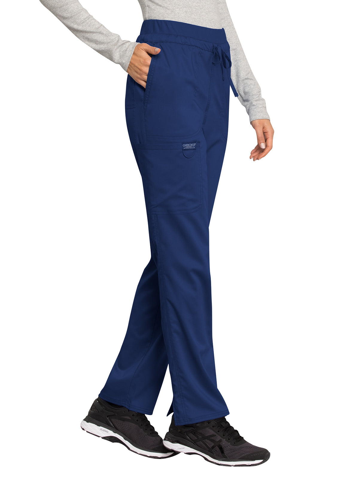 Women's 5-Pocket Tapered Leg Pant