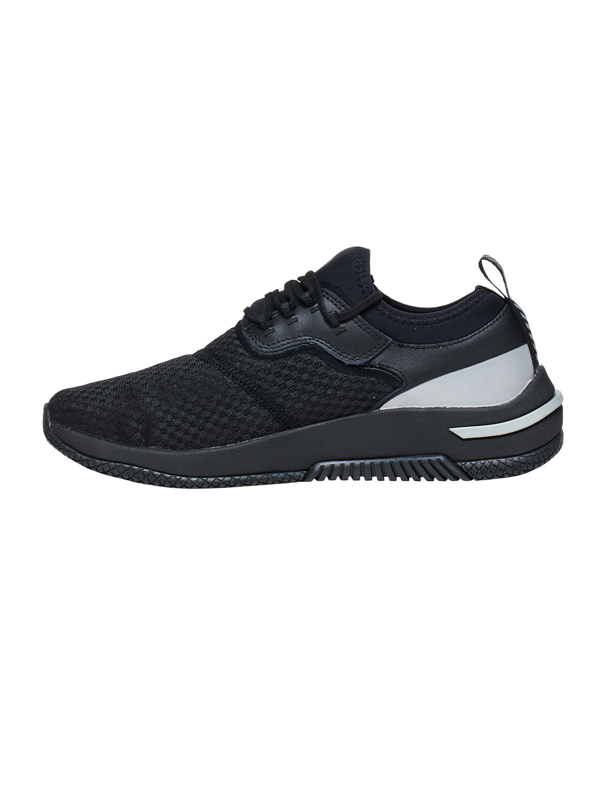 Women's Dart Shoe